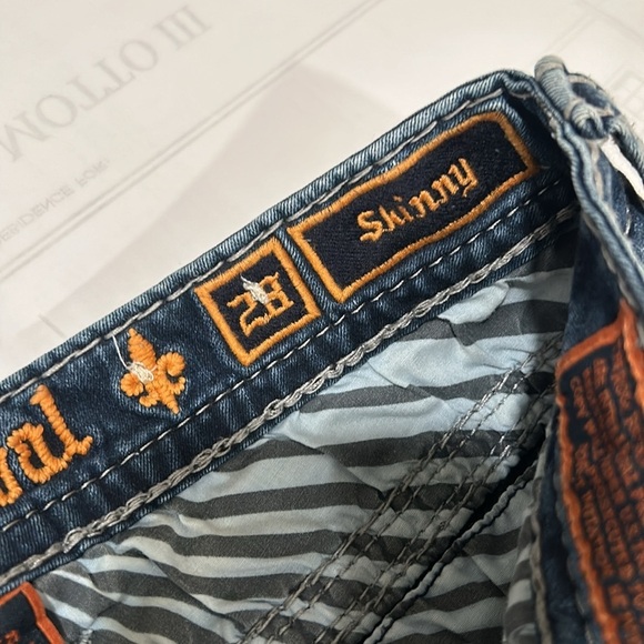 Rock Revival Blue Ankle Cropped Jeans Distressed - Picture 5 of 11